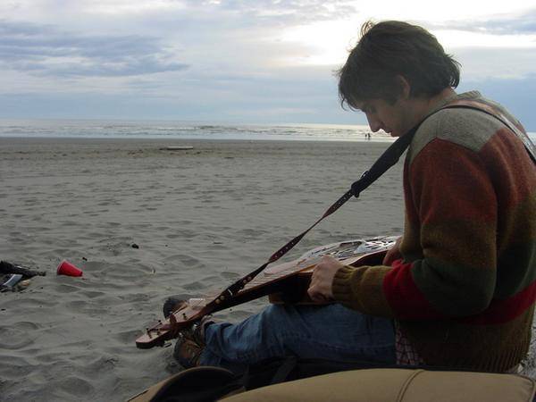 FeaturedArtist_clip_image037